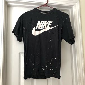 Nike paint splatter tee